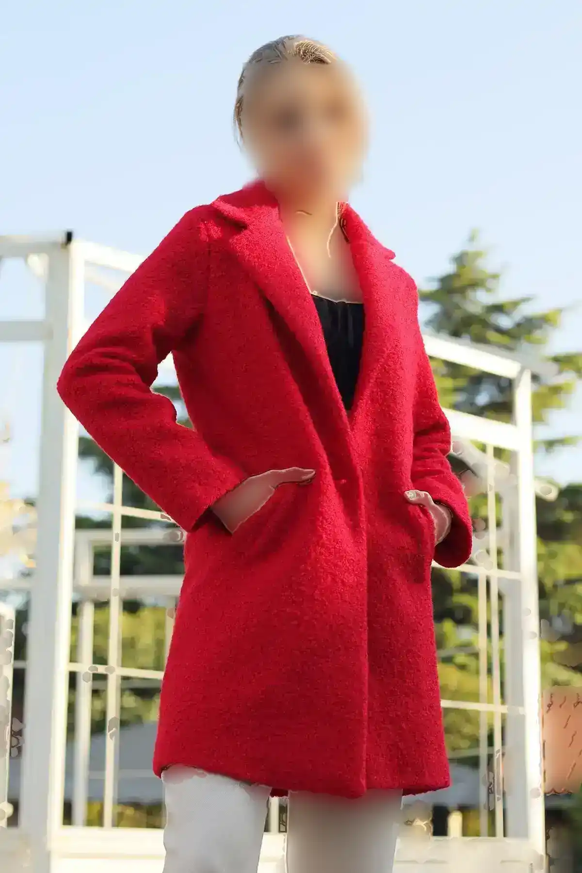 مانتو کوتاه خط دار سایز استاندارد اورسایز طرح دار قرمز رنگ کرم قهوه ای - 921 مانتو کوتاه خط دار سایز استاندارد اورسایز طرح دار قرمز رنگ کرم قهوه ای - 921