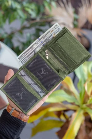 کیف پول مردانه چرم اصل دورتموند Rfid Blocking Green با محفظه سکه - 1826