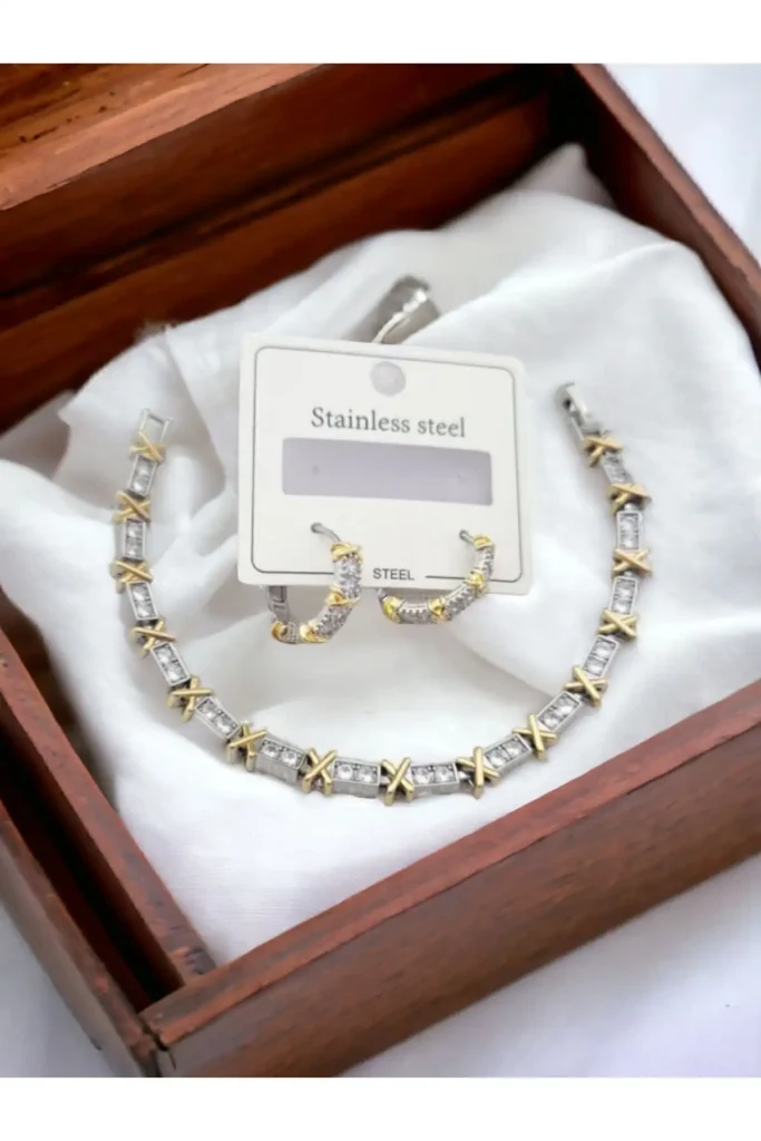 ست دستبند و گوشواره استیل سنگ زیرکون Z&D 316L Gold XoXo با سنگ - 2161