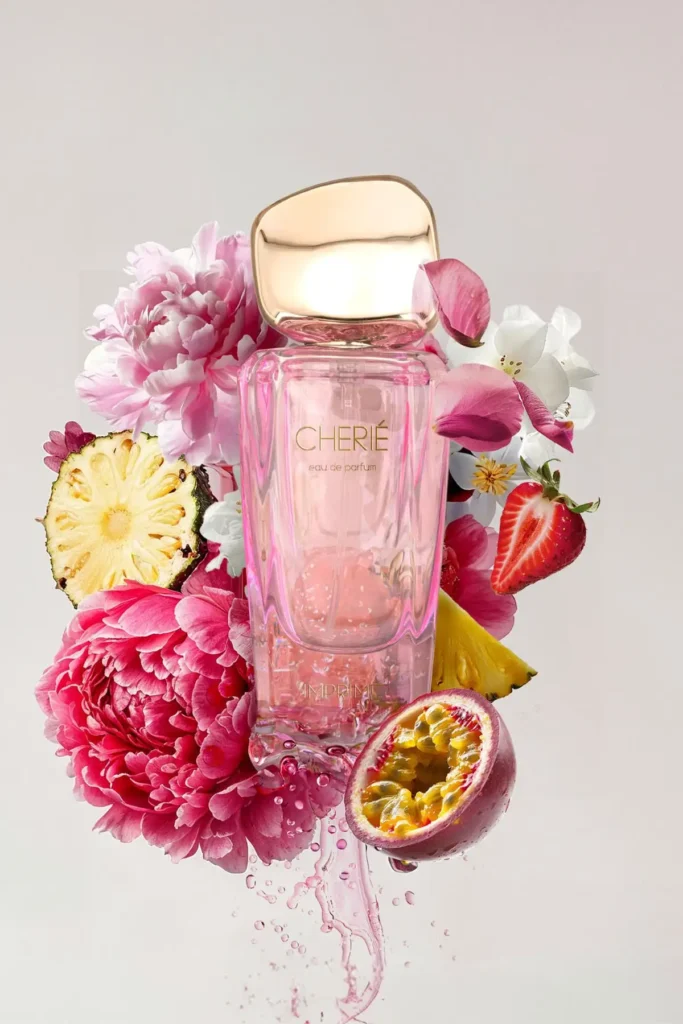 عطر زنانه Cherié Edp 50ml | گل و تازه | توت فرنگی، آناناس، گل صد تومانی، زنبق دره، یاس، کهربا - 1879