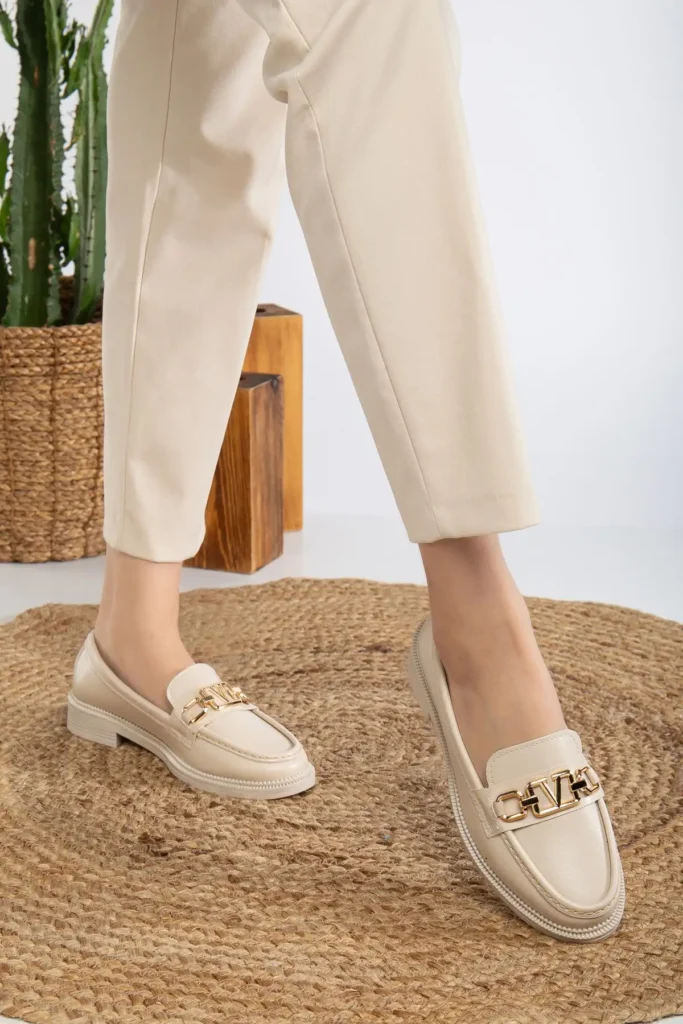 کفش پاشنه نازک زنانه بالرین لوفر V-Buckle - 2677