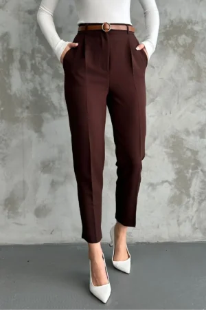 زن باریک و باریک Paça Pleeted Mevimly Fabric Pants Coffee - 2824