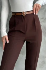 زن باریک و باریک Paça Pleeted Mevimly Fabric Pants Coffee - 2824