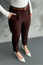 زن باریک و باریک Paça Pleeted Mevimly Fabric Pants Coffee - 2824