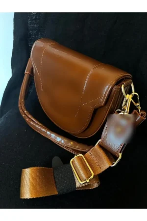 کیف دستی و دوشی زنانه مدل مبل تاکا - 4768