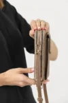 کیف پول زنانه با بند دوشی متمایز بازار ویژن، سه محفظه‌ای - 4130