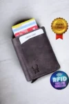 کیف پول مردانه خاکستری با مکانیزم کارت جایگاهی و محافظ RFID، از چرم طبیعی، همراه با جعبه هدیه | پسکول - 4828