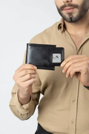 ساعت مچی ست مردانه و کیف پول کمربند کارت‌خوان فندک جاکلیدی مشکی PL-0792E1 - 5419