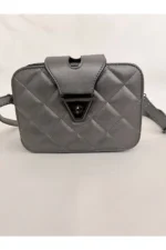 کیف دوشی و دستی زنانه انترسیت با طرح لوزی - 5743
