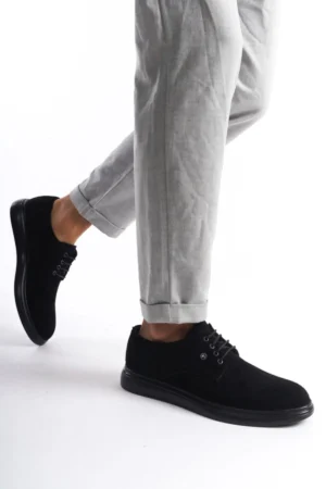 کفش مردانه loafer مشکی از جنس سوئید با بند Mbrgn87-s - 5334