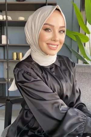 شال سایرا مدل سندی با پارچه کرم رنگ و دکمه‌دار (کد: Syr002) - 6017