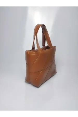 کیف دوشی و دستی زنانه مدل ناپولی از جنس چرم مصنوعی با طرح برجسته و پف‌دار قهوه‌ای - 6241