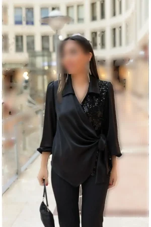 WOMEN V گردنبند اسلحه لاستیک Semi- Sequined Combed Satin Blouse - 6666