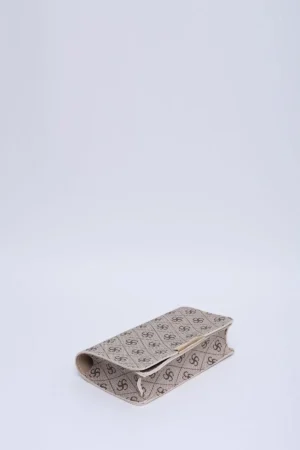 کیف دستی، کمر و دوشی مدل SHK186 با طرح مونوگرام و از جنس چرم مصنوعی، دارای یک محفظه و قفل چفتی زنجیری رنگ بژ. - 6248