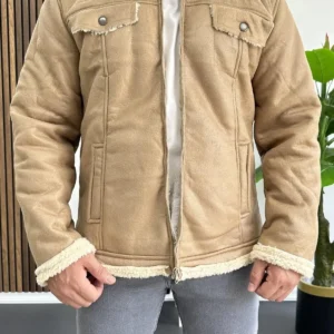 کاپشن چرم مصنوعی با آستر پشمی داخلی برای آقایان - کرم رنگ مدل Edw120 - 7297