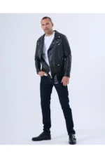 کاپشن چرم مشکی مردانه با آستر پشمی، ضد آب و باد، یقه مونو و مدل کراواتی - 7254