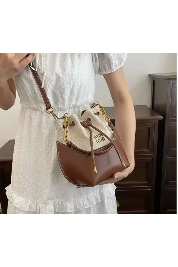 کیف زنانه دستی و دوشی کتان با جزئیات زنجیری - 7186
