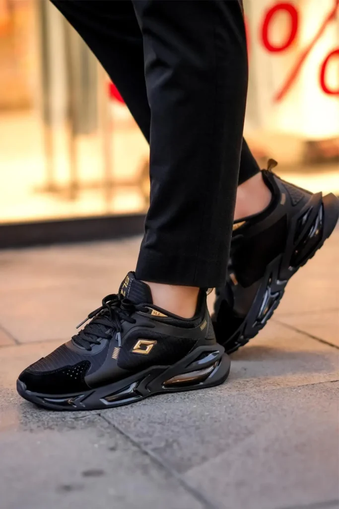کفش ورزشی روزمره مردانه مشکی طلایی 035 - 7094