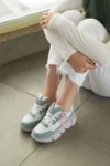 کفش ورزشی روزمره زنانه سبز پودری 027 - 7239