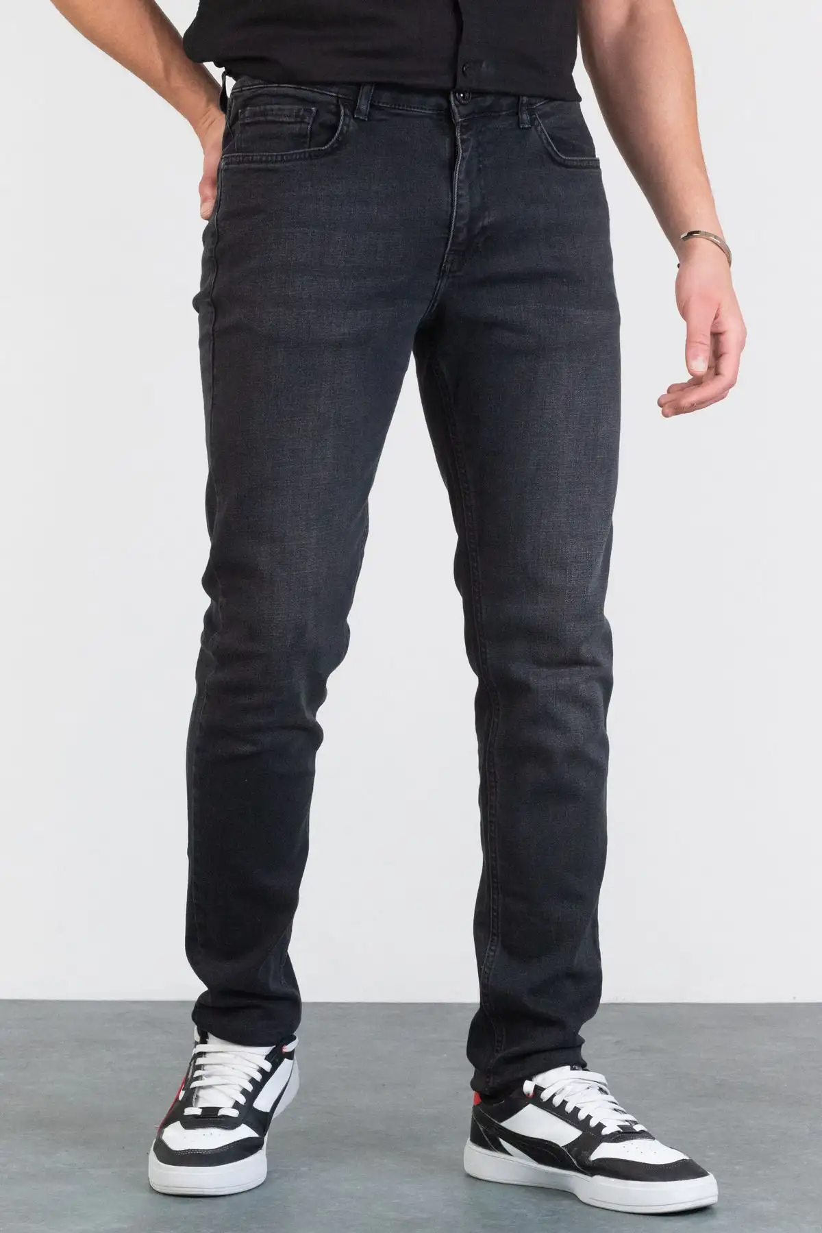 شلوار جین مردانه آبی تیره با برش اسلیم فیت و قابلیت کشسانی - 7360 شلوار جین مردانه آبی تیره با برش اسلیم فیت و قابلیت کشسانی - 7360