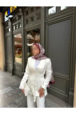 ست شامل کت بلیزر با کمربند و شلوار گشاد - 7533