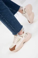 نایک زنانه 18802 - رنگ بژ و تابا - 7579