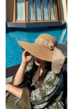 کلاه حصیری زنانه با روبان و مروارید رنگCamel مدل HSR2071 با بسته‌بندی جعبه‌ای - 7653