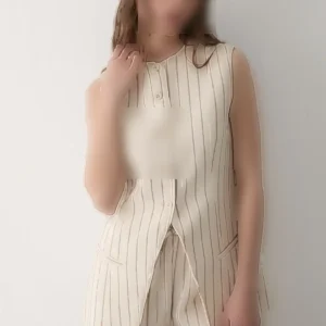 ست یقه‌دار خط‌دار زنانه به رنگ بژ با جلیقه و شلوار جیب‌دار - 8196