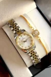ساعت مچی زنانه رنگ طلایی ۱۰۰٪ اصل همراه با دستبند هدیه برای عروسی و نامزدی - 7647