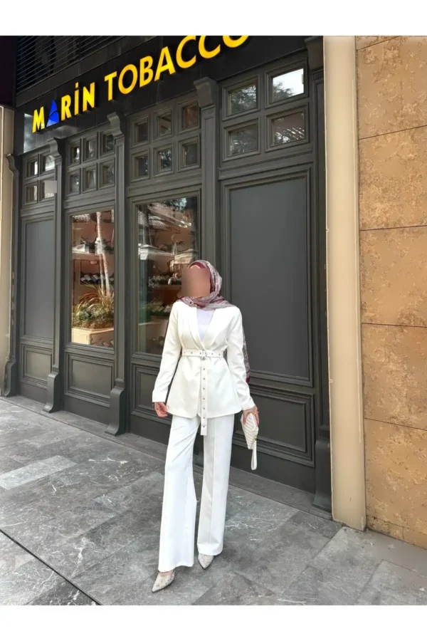 ست شامل کت بلیزر با کمربند و شلوار گشاد - 7533