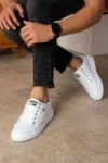 کفش اسپرت مردانه راحت با زیره سفید و بندهای سفید 905 - 8268