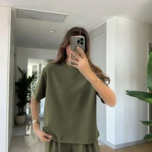 ست شلوار و تی-shirt زنانه با آستین کوتاه از مدل موالات پنیه، با کمر بلندی و شلوار گشاد. - 8168