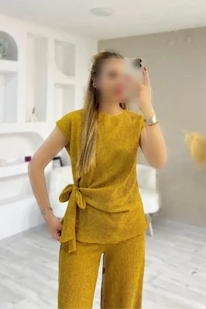 ست بلوز و شلوار از پارچه کرینکل با جزئیات بند دار زنانه سیانا - 8190