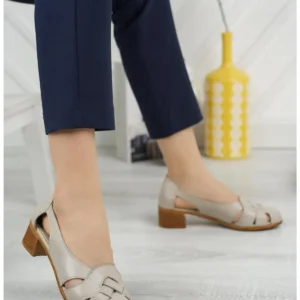 کفش روزمره زنانه چرم اصل مدل DD3010 - 8302