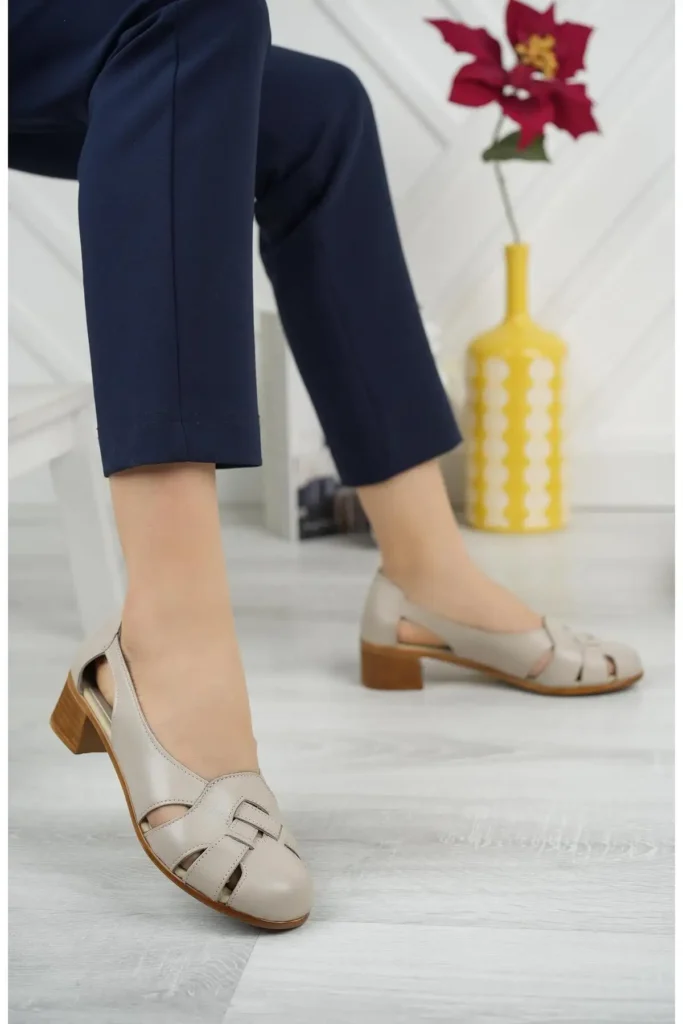 کفش روزمره زنانه چرم اصل مدل DD3010 - 8302