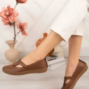 کفش پاشنه کوتاه اورتپدی زنانه ساراچ - 8304