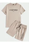 تیشرت طراحی کالیفرنیا با شورت - ست پایین و بالا به رنگ بژ با ترکیب تیشرت و شورت و یقه گرد چاپی - 8148