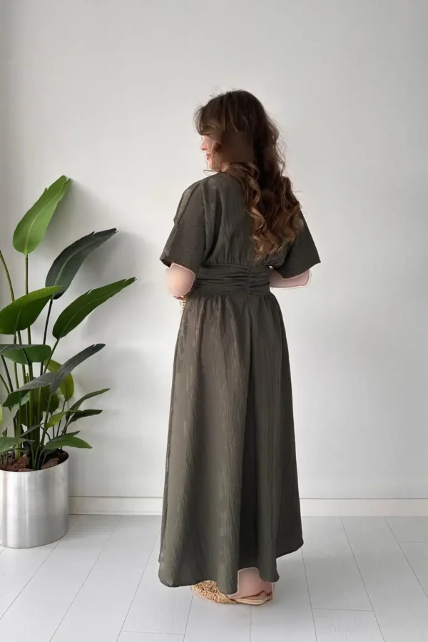 پیراهن با بافت کُرساجی به رنگ خاکی - 7748