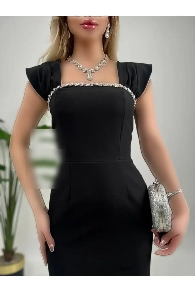 پیراهن بسیار شیک با جزئیات سنگی روی یقه و چاک پشت مناسب برای عروسی، دعوت، فارغالتحصیلی یا مراسم نامزدی. - 7841