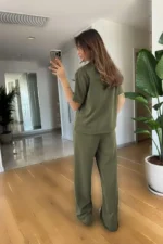 ست شلوار و تی-shirt زنانه با آستین کوتاه از مدل موالات پنیه، با کمر بلندی و شلوار گشاد. - 8168