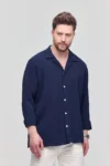 پیراهن مردانه آبی تیره با آستین بلند و بافت تابستانی از جنس کتان - 8855