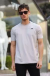 تی‌شرت مردانه یقه گرد با پارچه ۱۰۰% پنبه‌ای - 8822