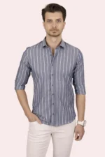 پیراهن مردانه اسلیم فیت خط دار خاکستری و سفید - 8852