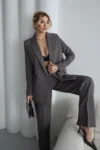 ست لباس زنانه شامل Blazer (کت) و شلوار Palazzo به رنگ آنتراسیت - 9299