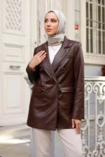 کت چرم زنانه با آستری داخل و جیب دار - 9466