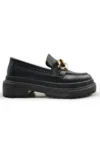 کفش لوافر ماکاسن با پاشنه ضخیم مشکی و زنجیر طلایی - 9319