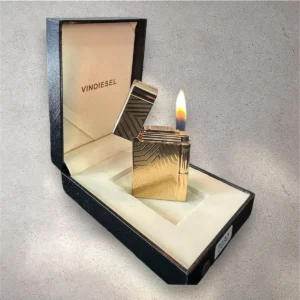 فندک هدیه دپلومات با طرح ستاره‌ای و بدنه طلایی استیل - 9597