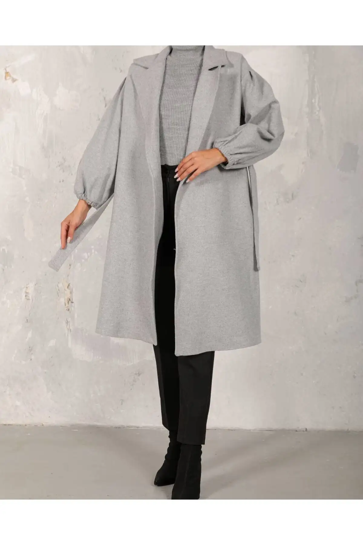 کاپشن خاکستری بدون آستر با کمر کشی زنانه - 10040 کاپشن خاکستری بدون آستر با کمر کشی زنانه - 10040