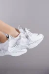 کفش ورزشی زنانه سفید - 9951
