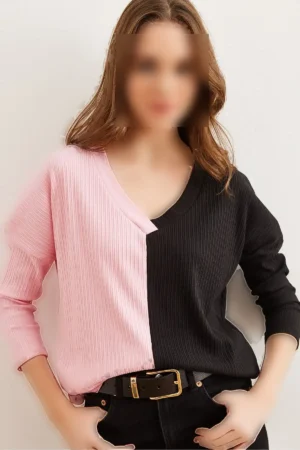 بلوز زنانه با رنگ‌های بلوکی صورتی و سیاه، با بافت نرم - کد BLZ-19002780 - 10518